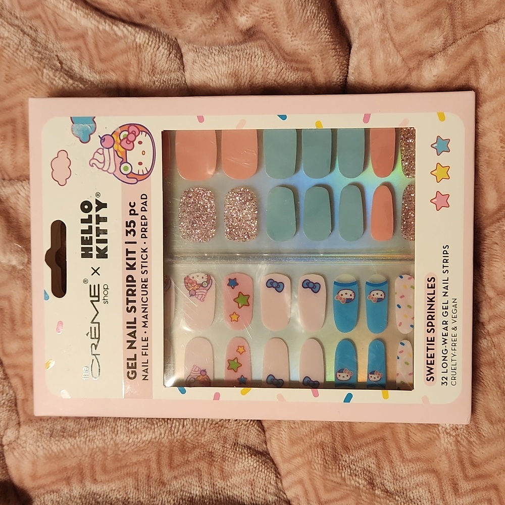 HALLO KITTY GEL NAIL STRIP KIT